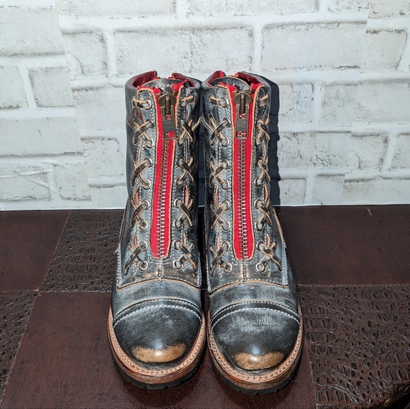 Freebird Liverpool Boot Size 8 RED ZIPPER Ice Color - Picture 4 of 12